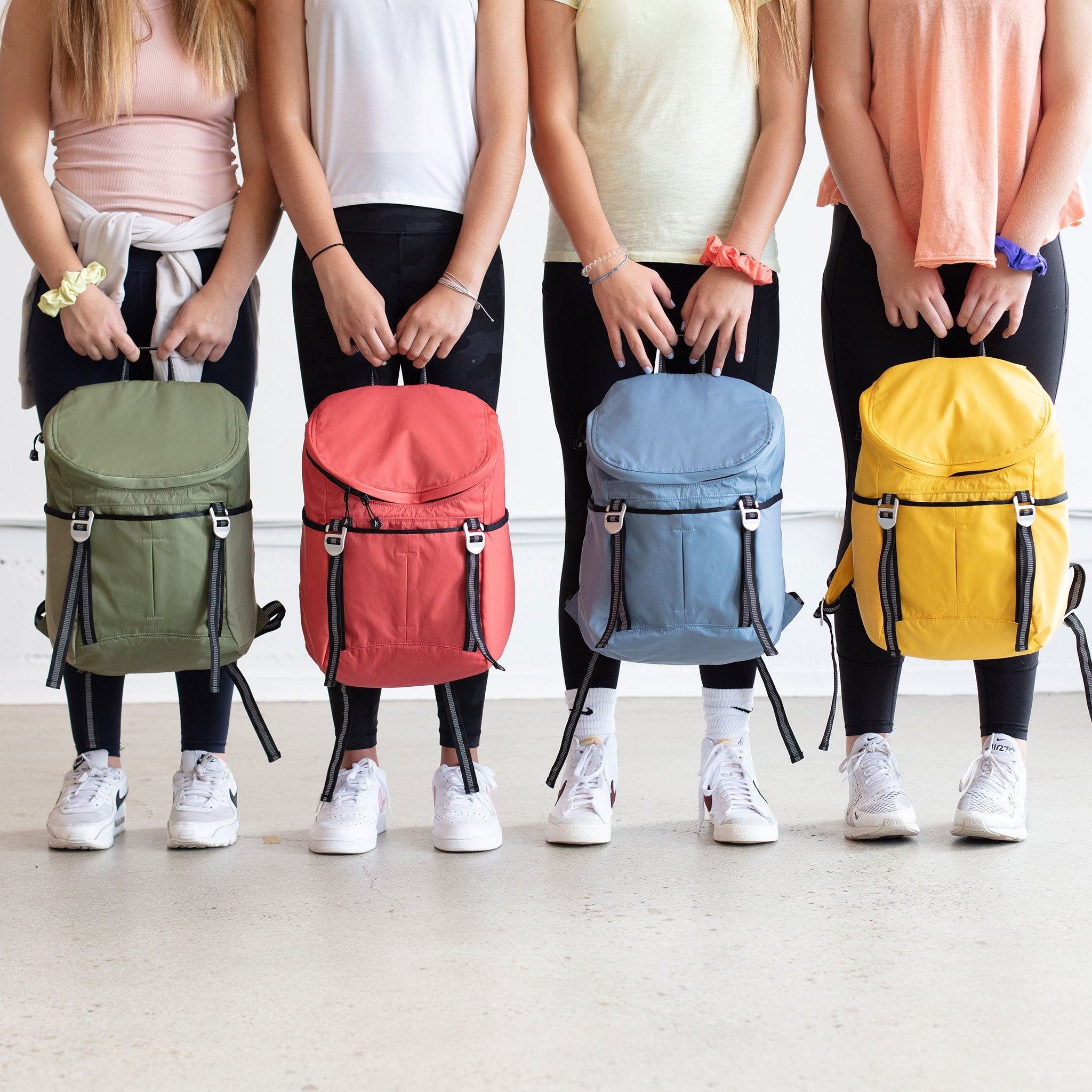 Sonu Backpack #olive 